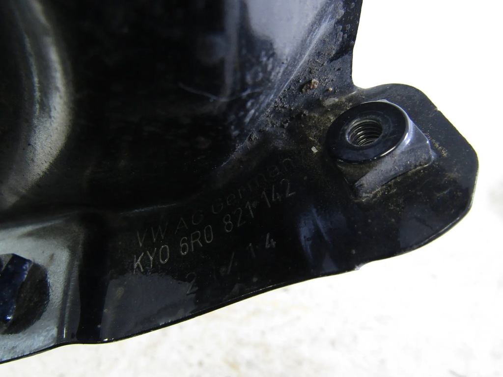 фото №8, Vw polo v кронштейн крыла lewego перед