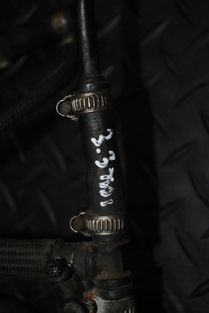 фото №15, Датчик шланг топлива audi a8 d2 3.3 td 038906081