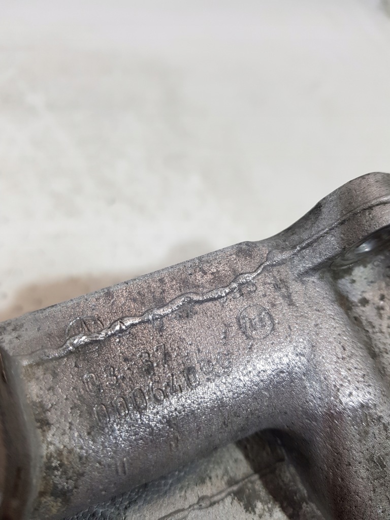 Колектор впускний  a6420900337 mercedes w211 ml w164 3.0 cdi 642940 Доставка