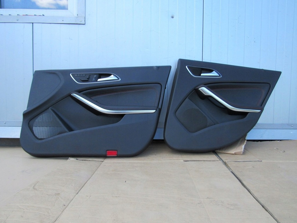 фото №5, Mercedes w176 a45 amg обшивки дверь комплект