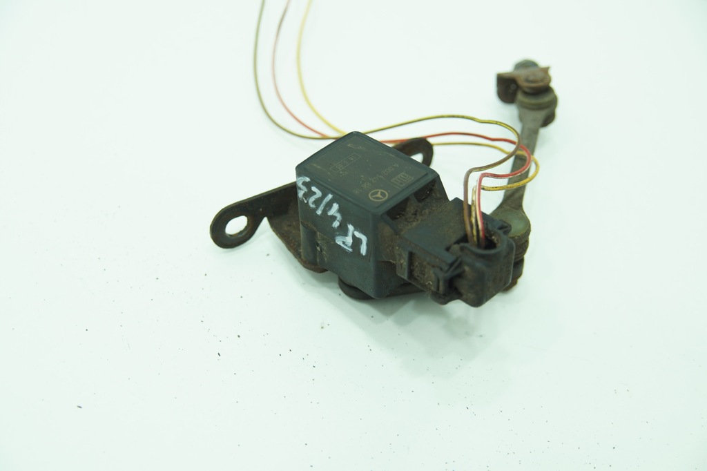 фото №8, Датчик вирівнювання a0025428818 перед лівий mercedes sl r230