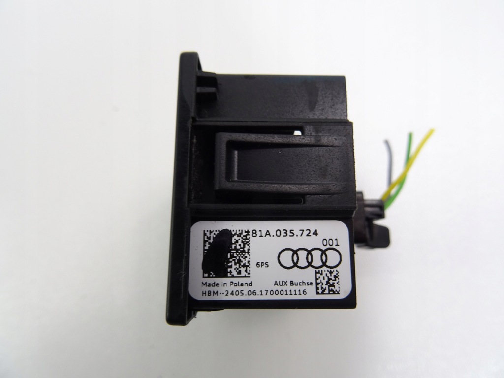 фото №6, Audi a3 8v lift разъём аудио aux 81a035724