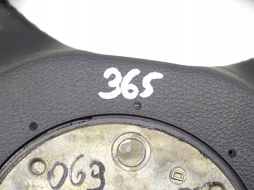 фото №13, Повітропровід шкіра шкіряний multi мультифункція skoda yeti i 1 5l 3t0419091k