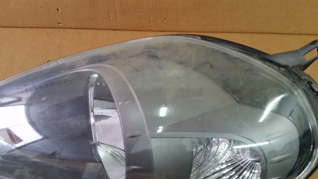 фото №4, Лампа перед левая fiat punto evo