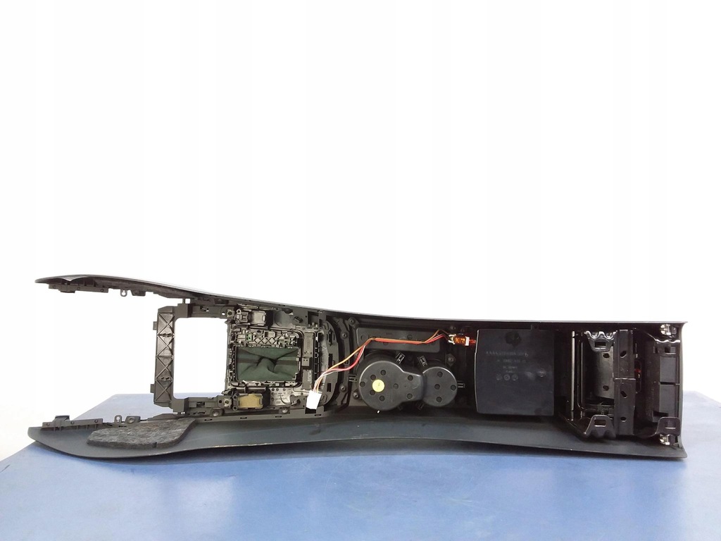 фото №12, Audi a4 b8 lift подлокотник туннель средний кожа