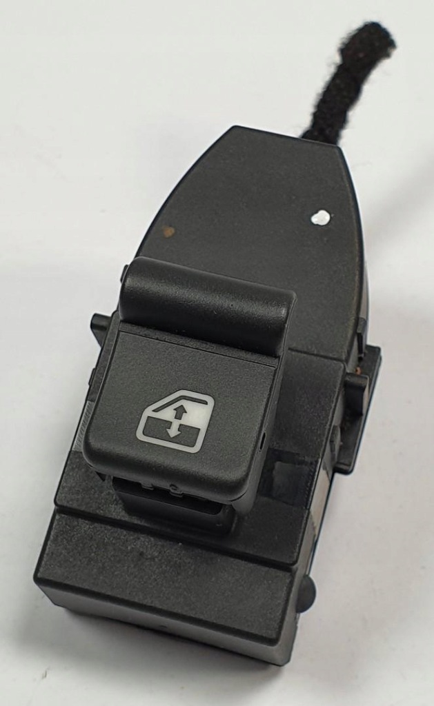 фото №1, Кнопка клавиша панель стекло alfa romeo 159