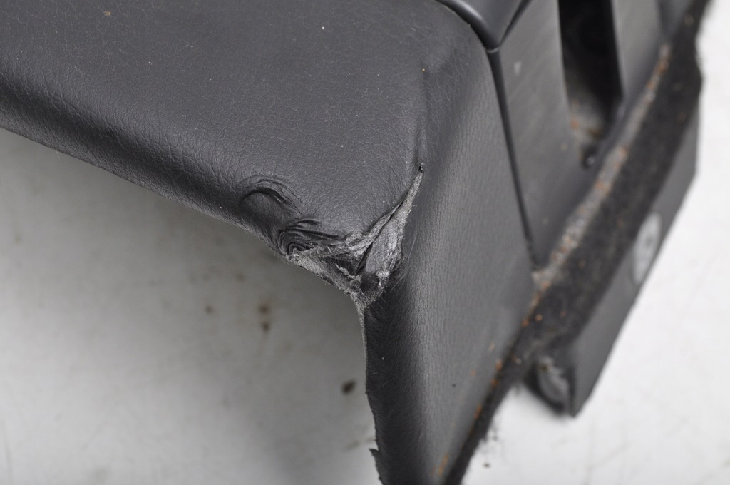 фото №6, Maserati granturismo полка задняя багажника