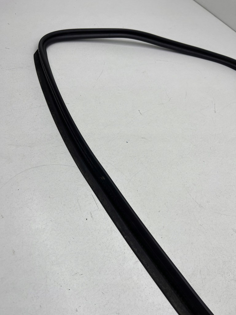 фото №5, Audi a6 a6 c7 sedan прокладка крышки крышки багажника