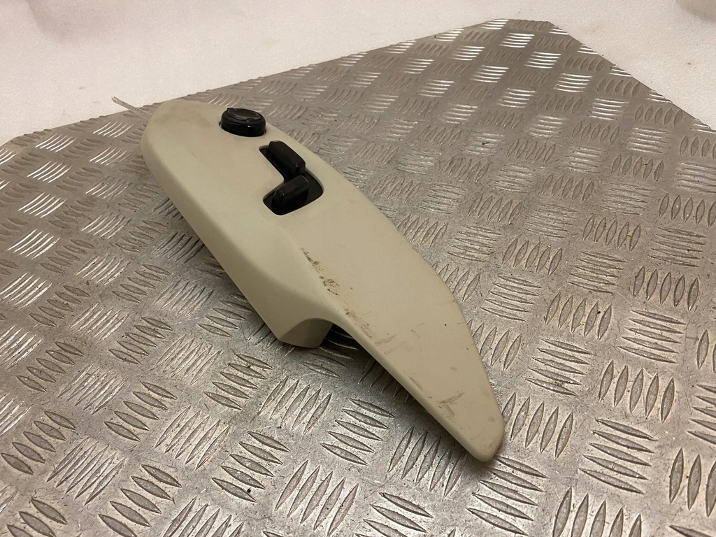 фото №12, Volvo xc90 2016 кнопки керування сидіння