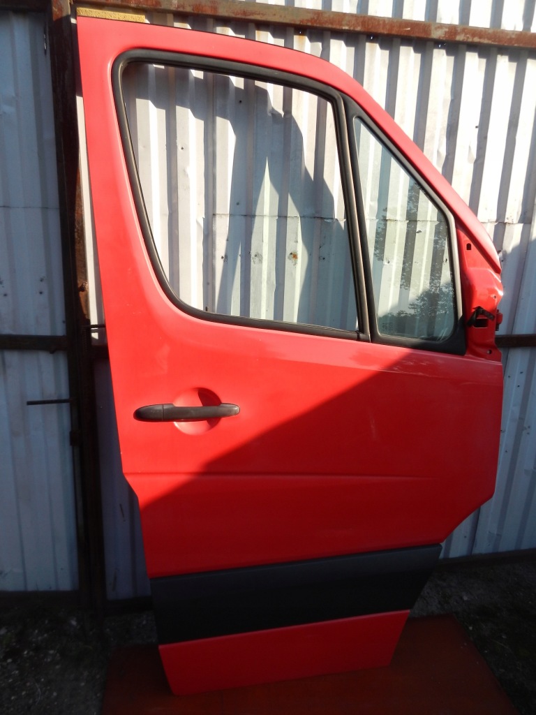 фото №1, Дверь правое перед sprinter 906 vw crafter 06-