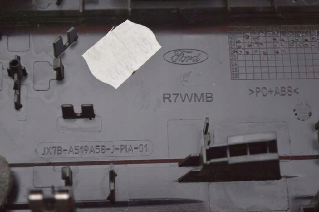 фото №11, Лампа освещение салона перед jx7b-a519a58-j ford kuga 3 iii mk3 st-line