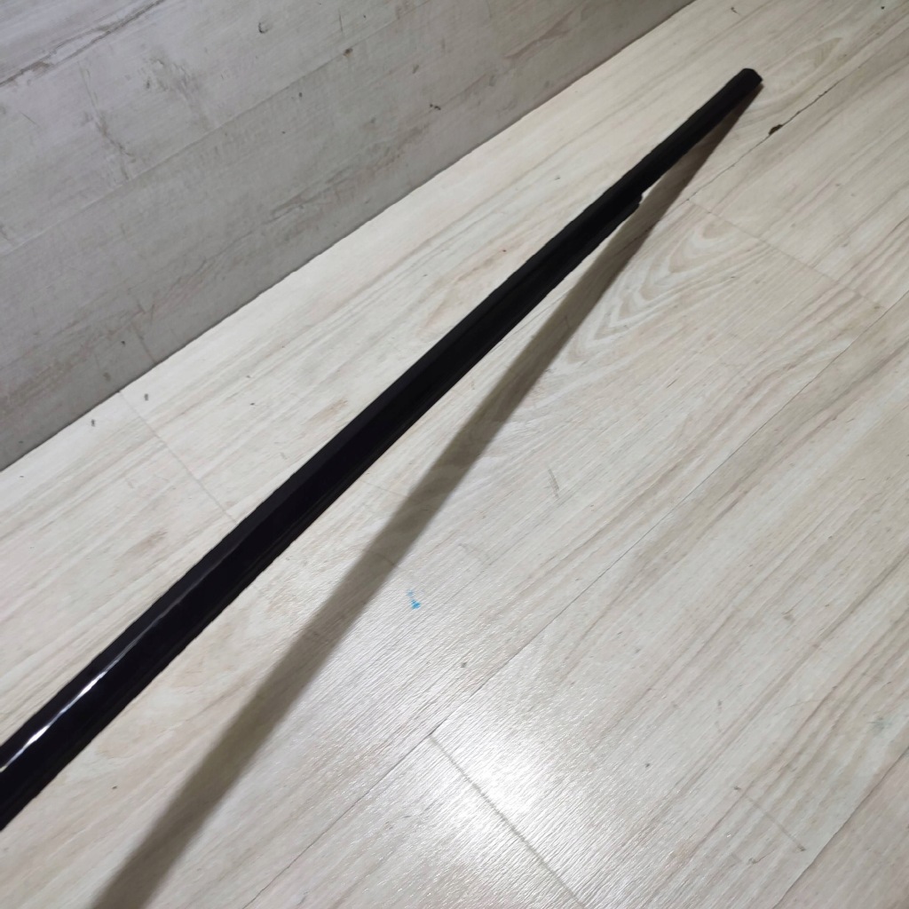 Напрямна скло задній задній сторона права jaguar f-pace p7fp Київ