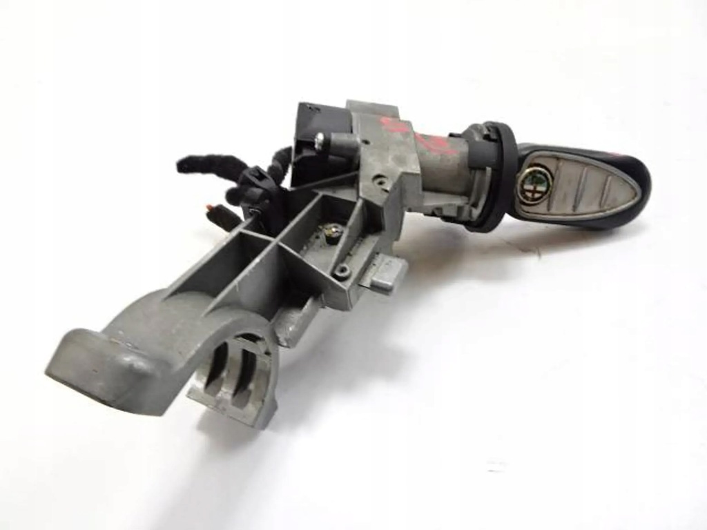 фото №1, Замок запалювання з ключ alfa romeo giulietta