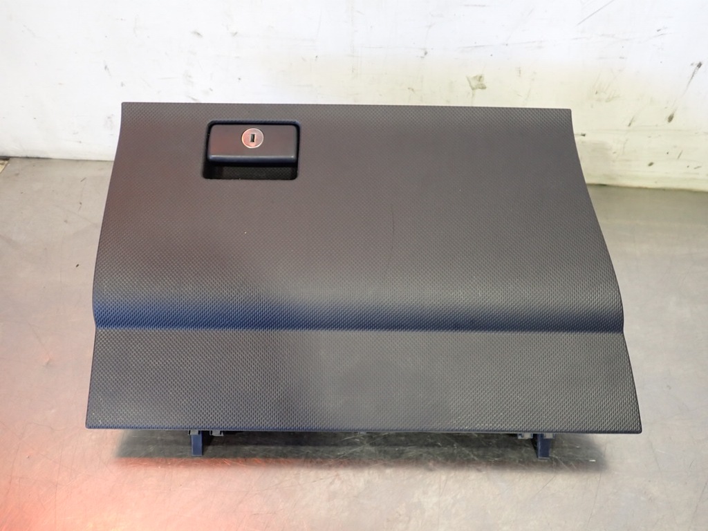 фото №1, Бардачок пассажира toyota urban cruiser