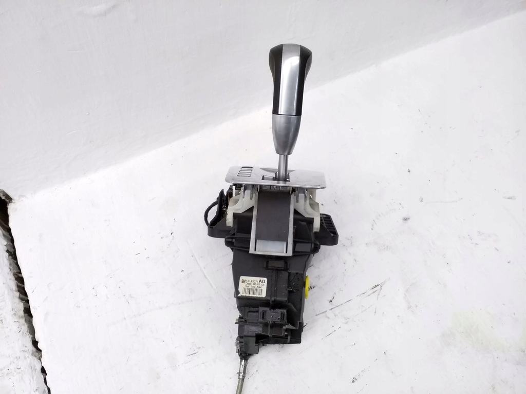 фото №8, Opel zafira b 2006 домкрат переключения передач / верхний