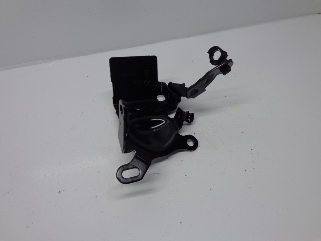 фото №1, Dacia lodgy ii 1.5 blue dci кронштейн защита насоса 166346274r0 166345725r