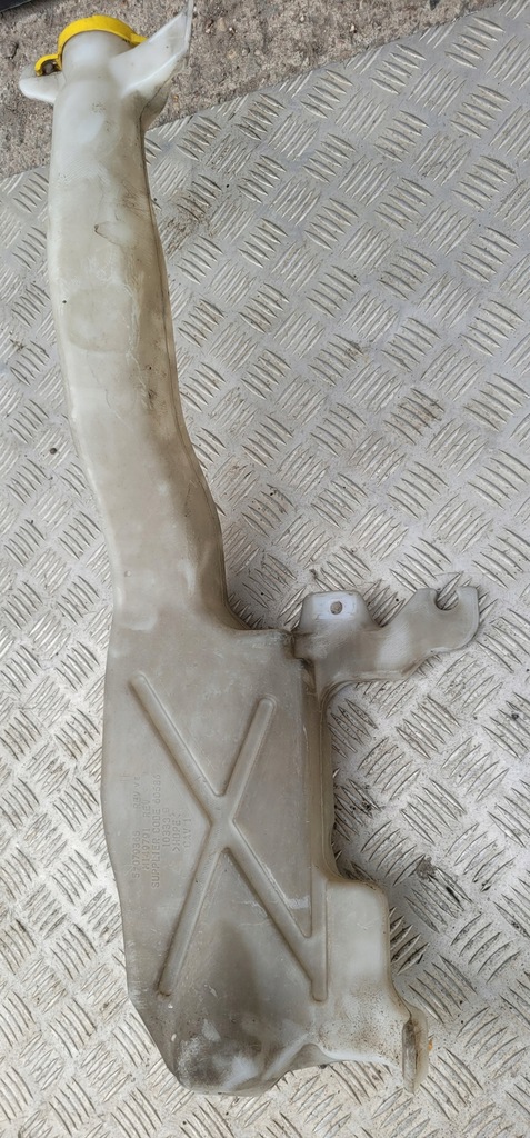 фото №5, Jeep grand cherokee wk2 11 - бачок омывателя