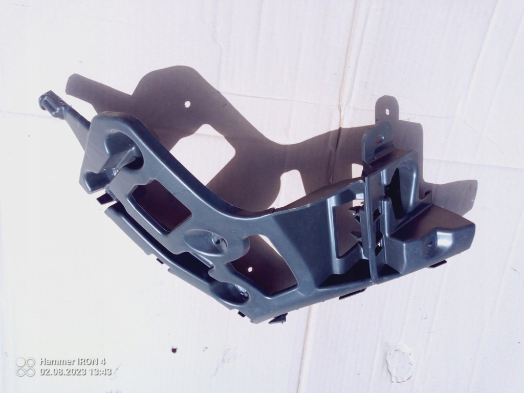 Купити Напрямна бампера правий задня capturv 13-19r. стан bdb