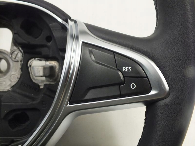 фото №8, Sandero ii воздуховод мультимедийная oryg