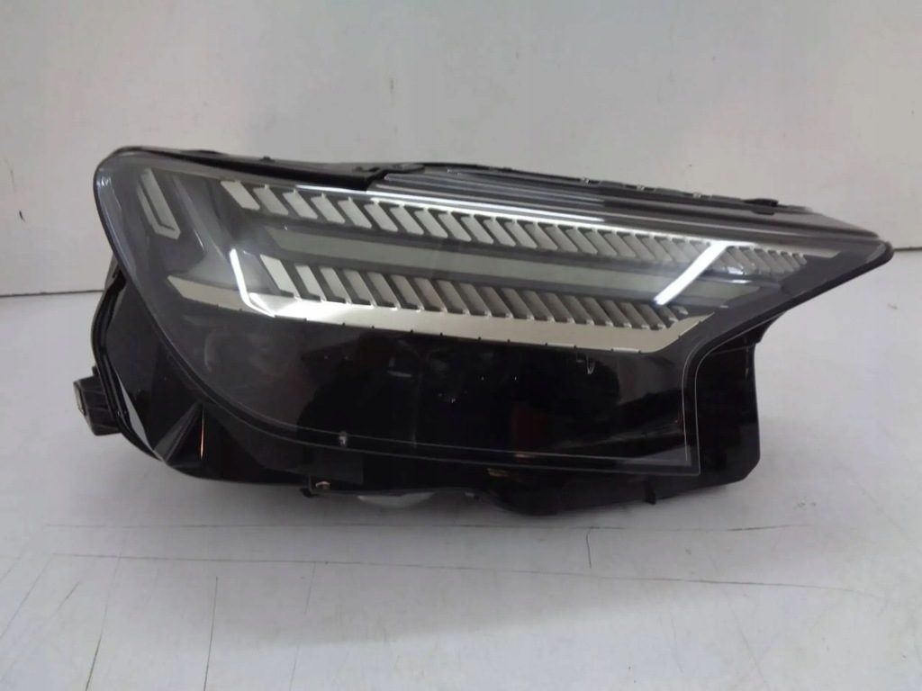 фото №1, Audi q4 e-tron 89a лампа перед права matrix full led