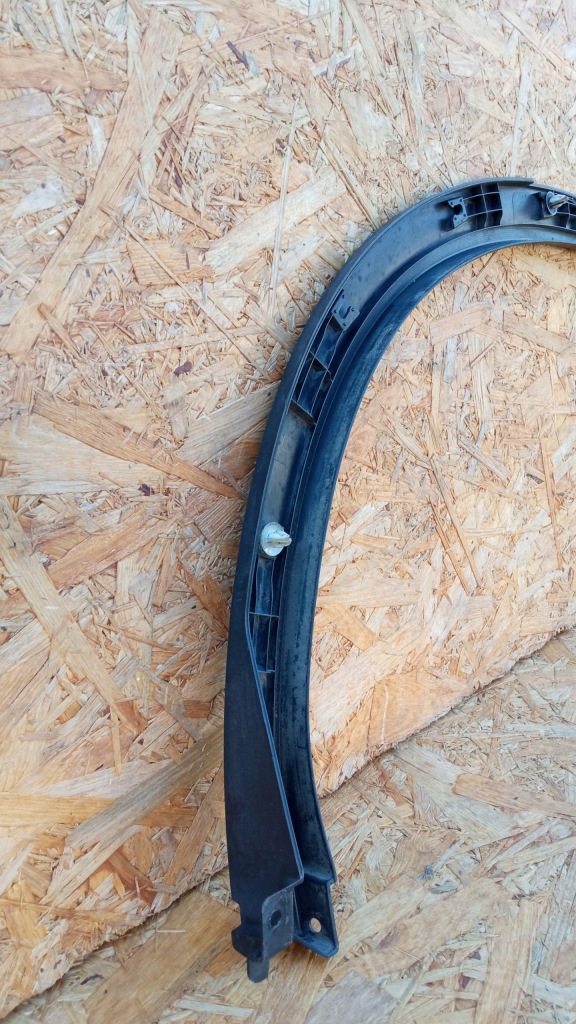 фото №10, Suzuki vitara 3 молдинг накладка крила правий задня