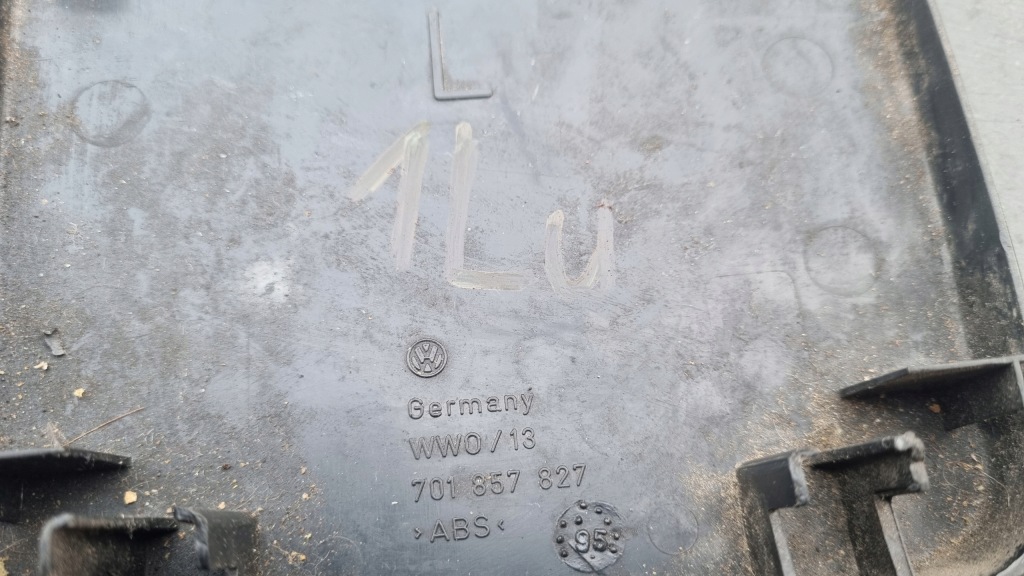 Vw t4 захист поперечина безпеки права ліва 701857828 701857827 комплект в Україні