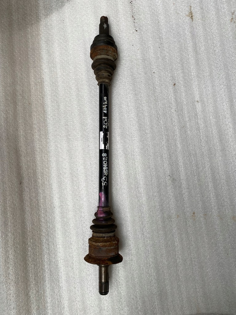 фото №1, 53 bmw f10 f11 2.0d приводной вал левая 7581028