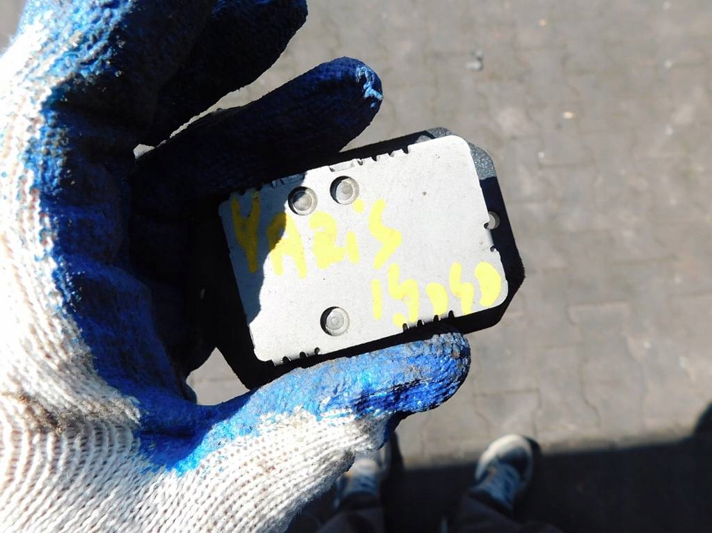 фото №7, Toyota yaris i 2003r резистор резистор