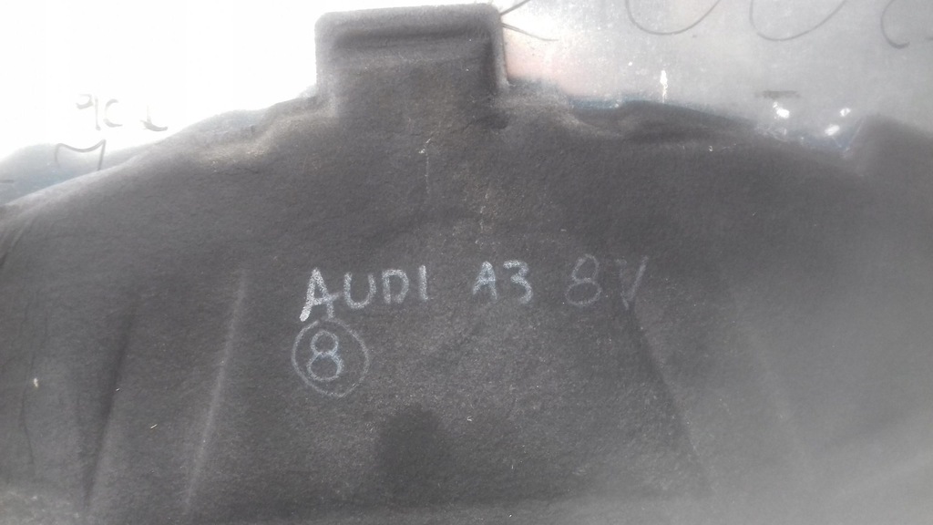 фото №6, Шумоизоляция подкрылок капот audi a3 8v