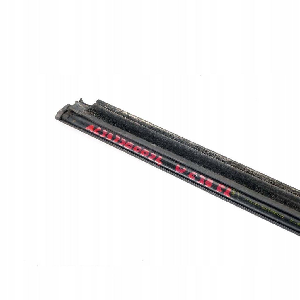 фото №12, Mercedes vito w639 молдинг прокладка скло двері перед a6397200024