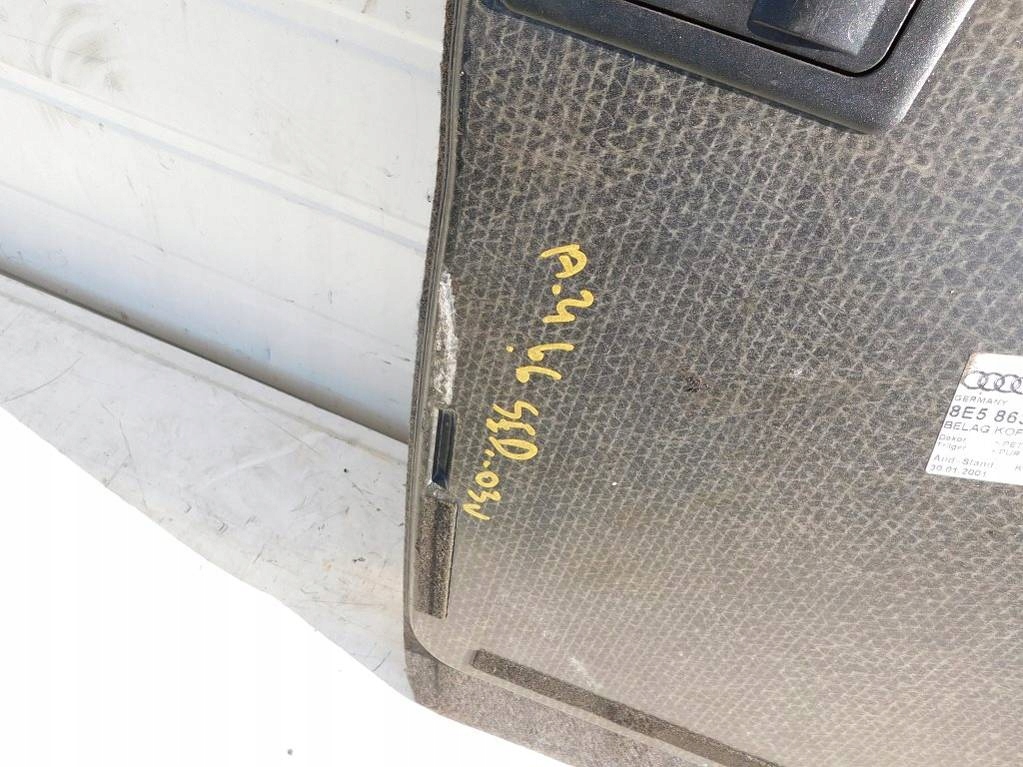 фото №6, Audi a4 b6 1.9tdi 2003r sedan обшивка багажника