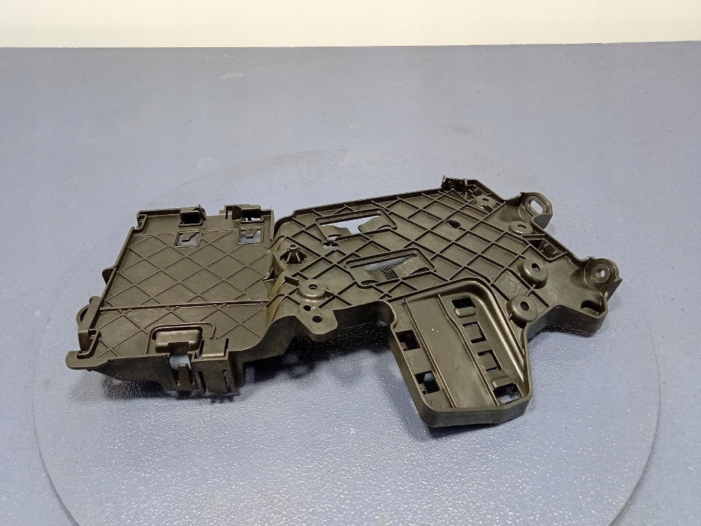 Mercedes s klasa w223 крепеж кронштейн блок управления a2235454202 с Разборки