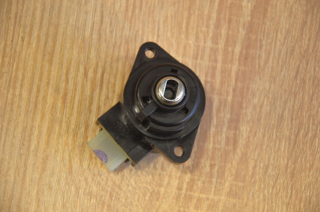 фото №1, Колодка замка зажигания captiva antara 2.2 lift