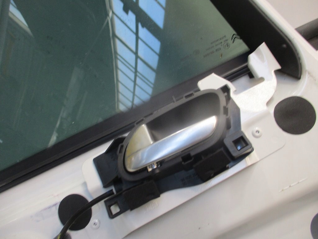 фото №8, Дверь левый задняя kwe citroen ds4