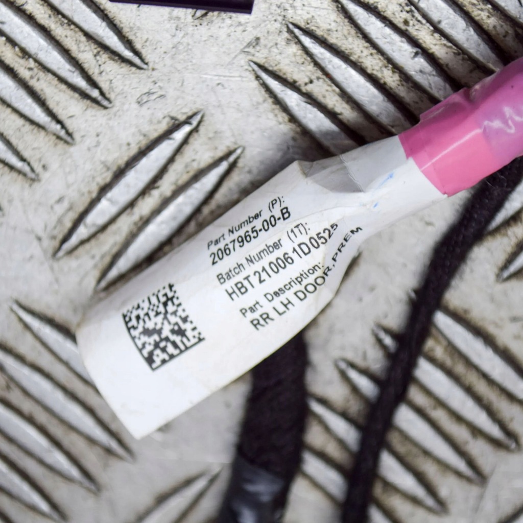 фото №7, Tesla model 3 2021 левая сторона жгут трубопровод дверь задних