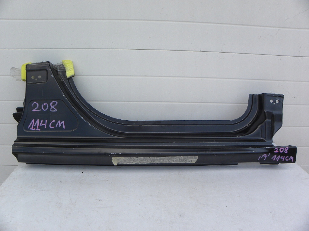 фото №1, Peugeot 208 поріг права сторона