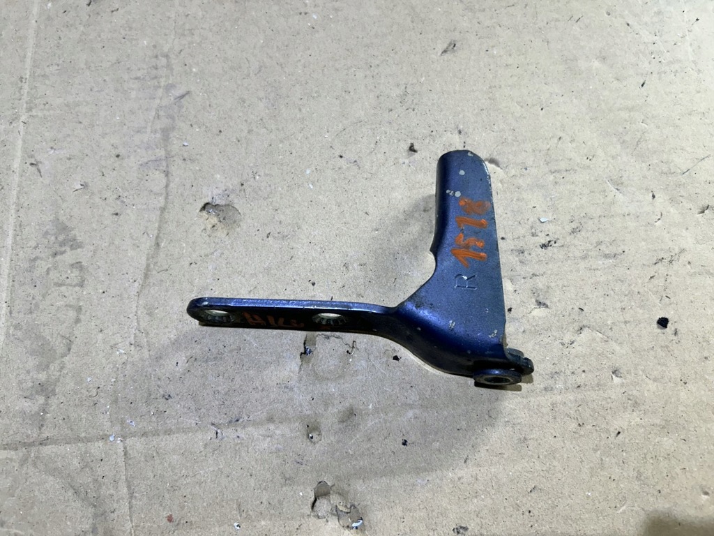 фото №1, Петля правый крышки задняя задний борта toyota hilux