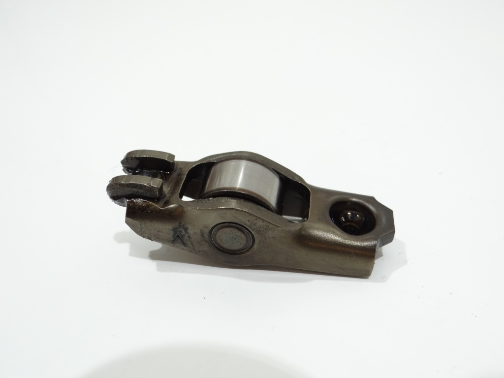 Купити Коромисло клапанна bmw f10 f11 n57d30a