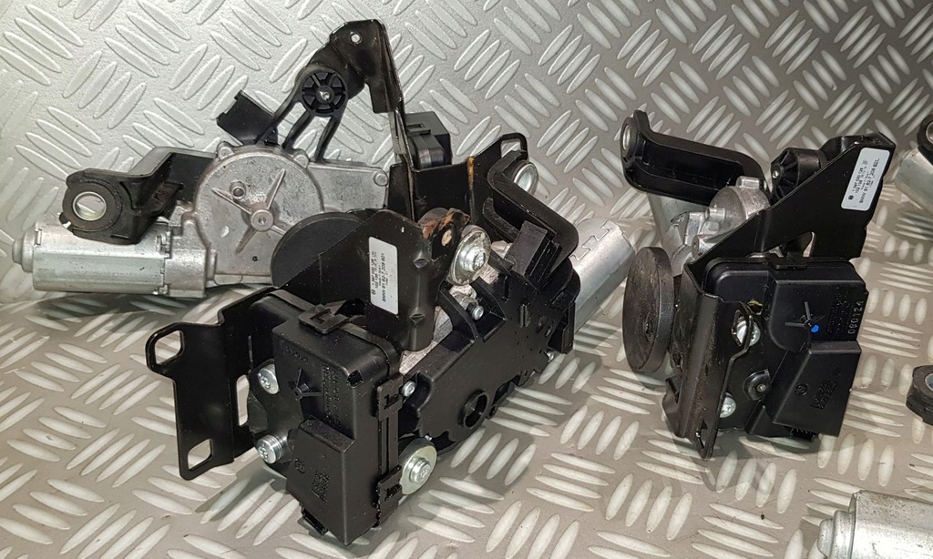 фото №11, Bmw 5 e61 lift механизм дворники моторчик крышки стекло задняя 7208601 08r