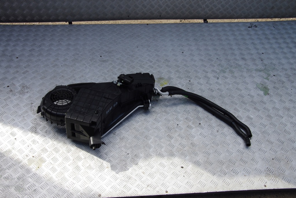 фото №11, Отопитель ssangyong rodius 68100-21300