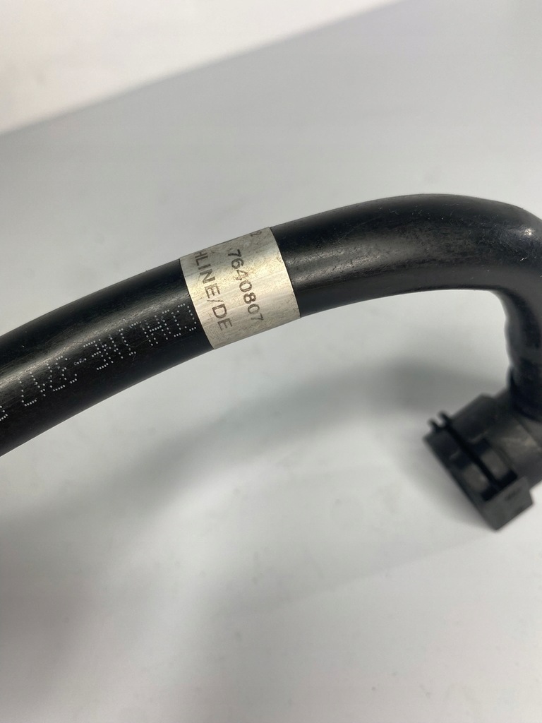 фото №8, Дроти радіатора оливи bmw i12 i8 7640807 оригінал