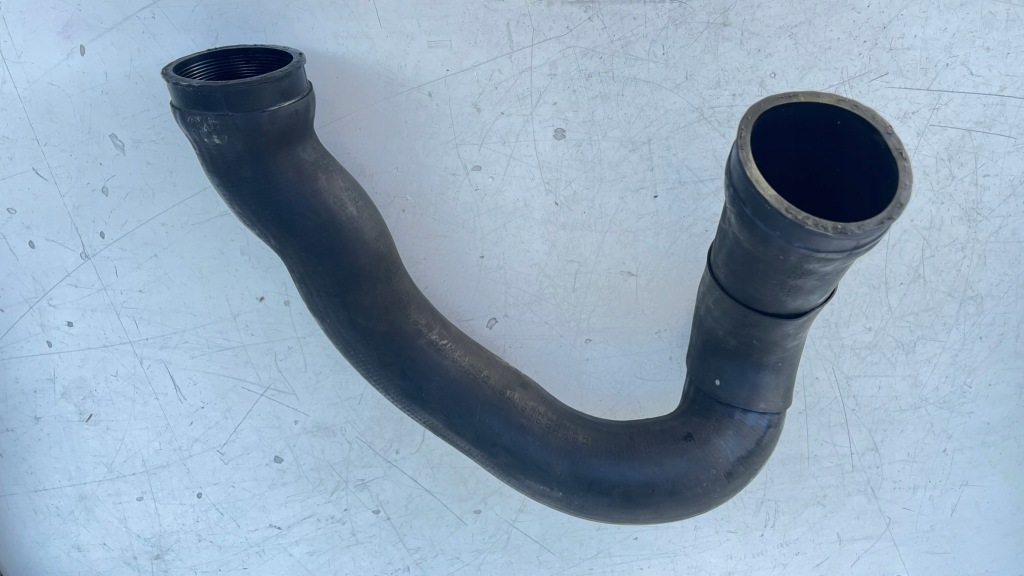 фото №3, Audi a6 c5 труба wąż інтеркулер 4b0145746a