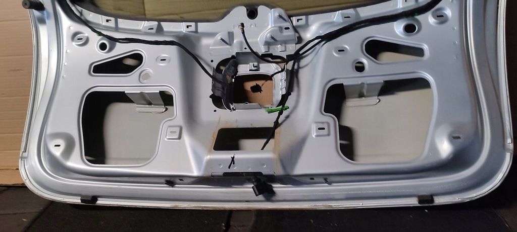 фото №9, Крышка багажника багажника seat altea ls7y