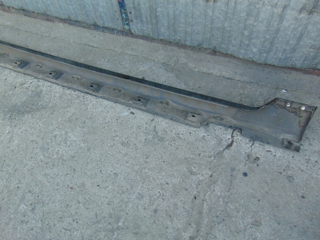 фото №13, Молдинг порог правая vw passat b8 3g0853858