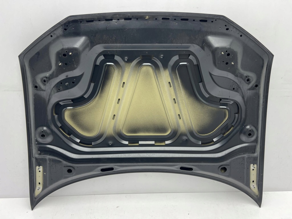 Audi q3 2 83a капот крышка двигателя оригинал 2018- Цена