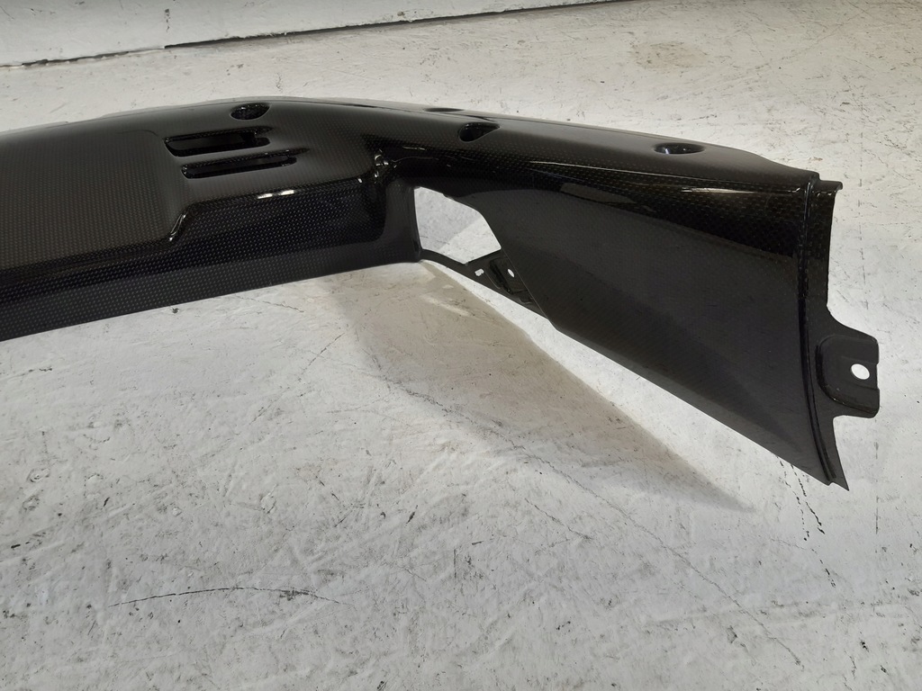 фото №5, Ferrari sf90 f173 накладка замка карбон