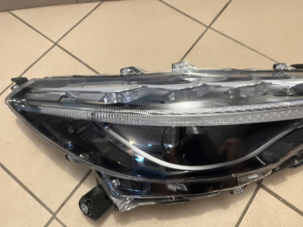 фото №4, Лампа передняя перед правая toyota corolla cross full led 22- 16-184