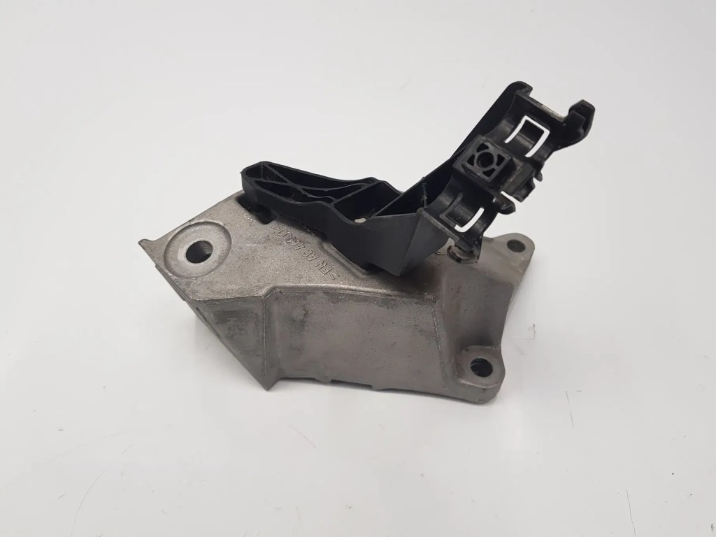 Кронштейн кронштейн кронштейн опора двигателя левая bmw g11 g12 g30 g31 g32 g01 x3 с Разборки