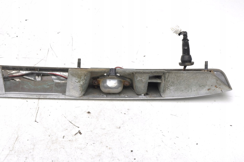 фото №11, Nissan x-trail t30 накладка молдинг крышки 287108h300