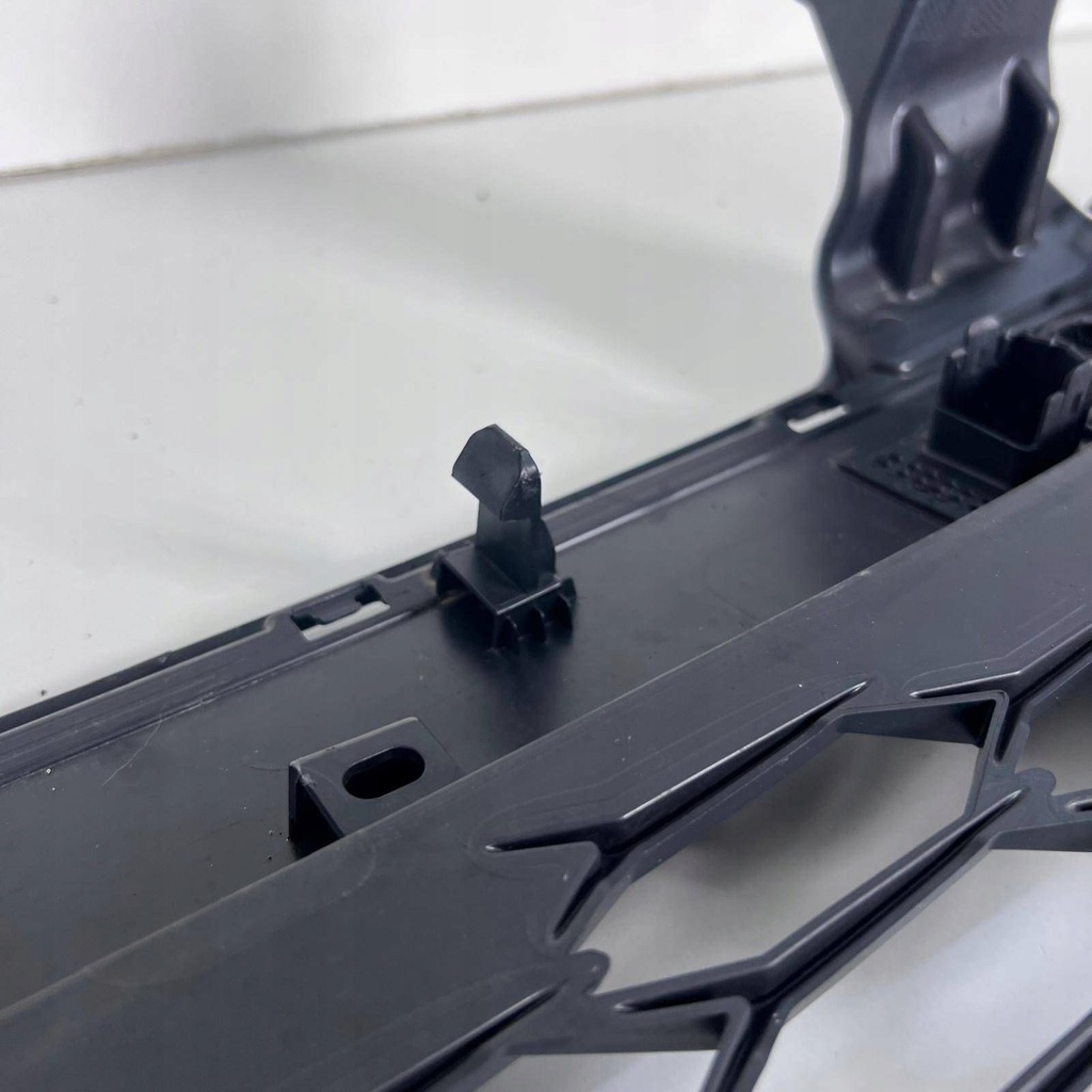 фото №11, Hyundai kona n-line решётка нижняя dół бампера передний перед 86561-i3nb0